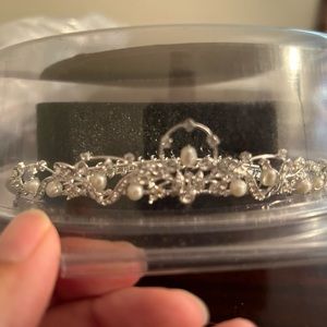 Davids Bridal Tiara